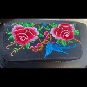 Embroidered Floral Women's Wallet